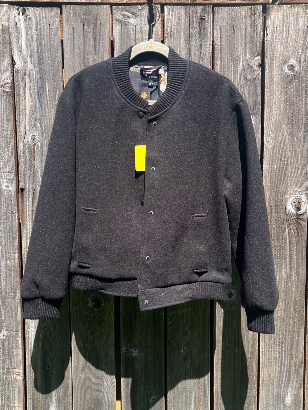 Well Worn black bomber jacket size small